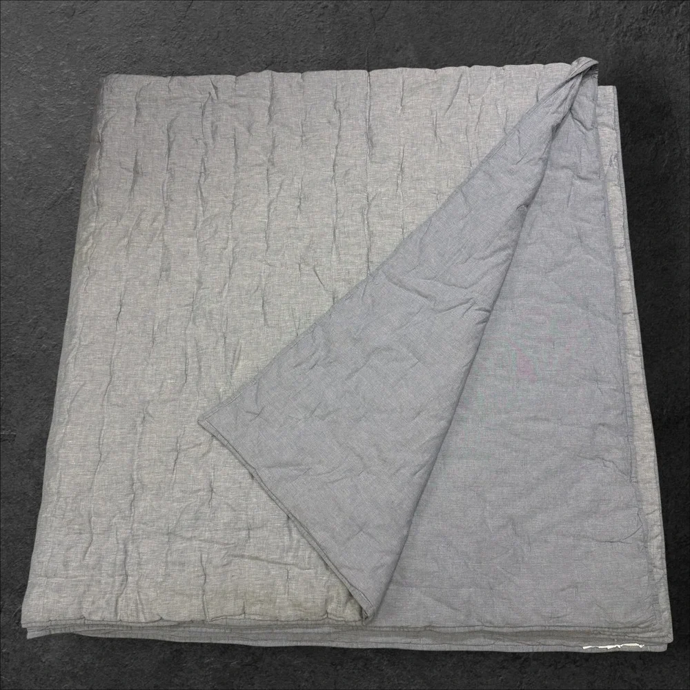 Pottery Barn King Belgian Linen Quilt Comforter 1 Standard Sham Light Blue